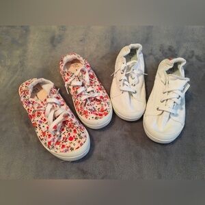 ♠️10/$10! Time & Tru Sneaker Bundle